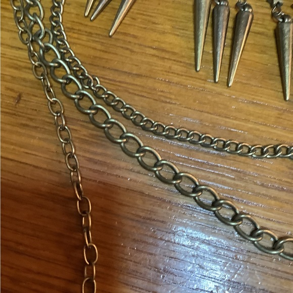 Gothic Spike Layered Necklace - Picture 7 of 7